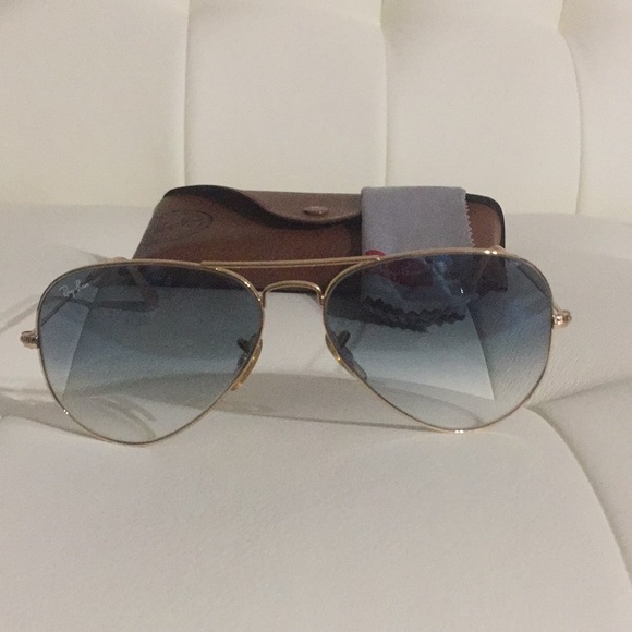 100% Authentic Ray Ban Sunglasses 🦛 - Picture 1 of 4